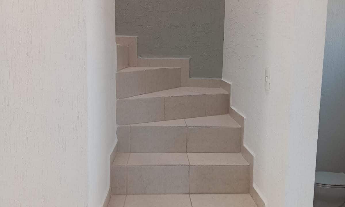 escaleras 1