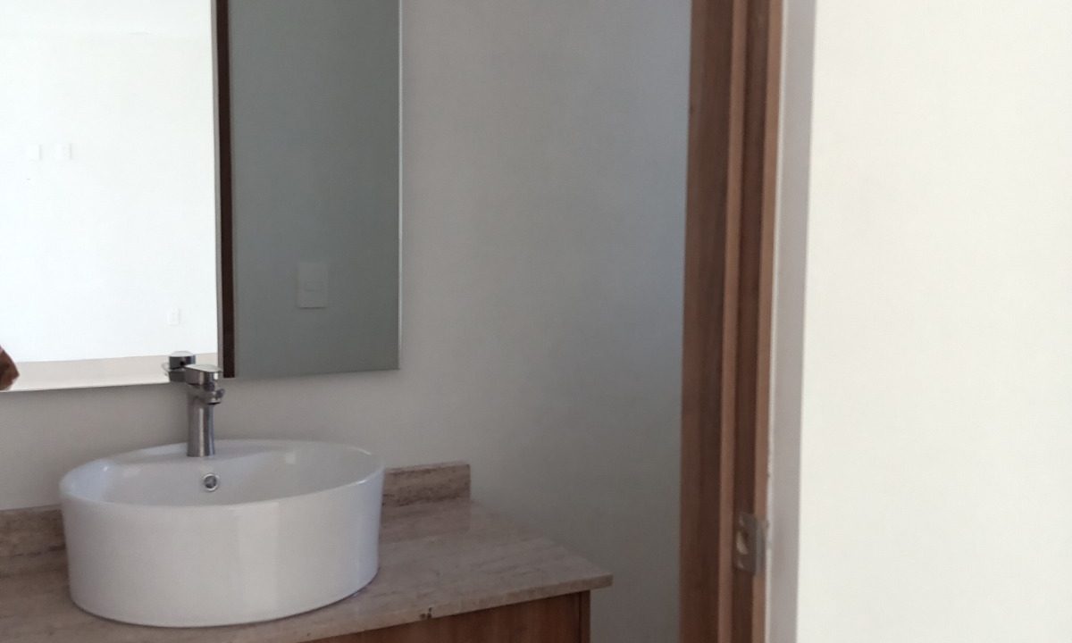 medio baño PB