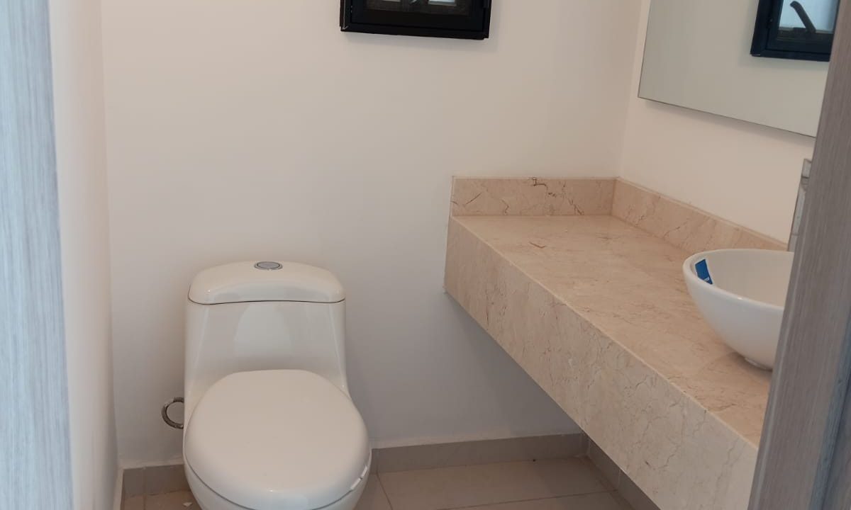 medio baño PB