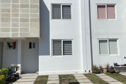 01 Fachada