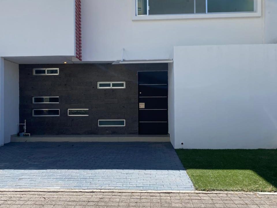 WhatsApp Image 2025-10-30 at 2.41.03 PM (1)