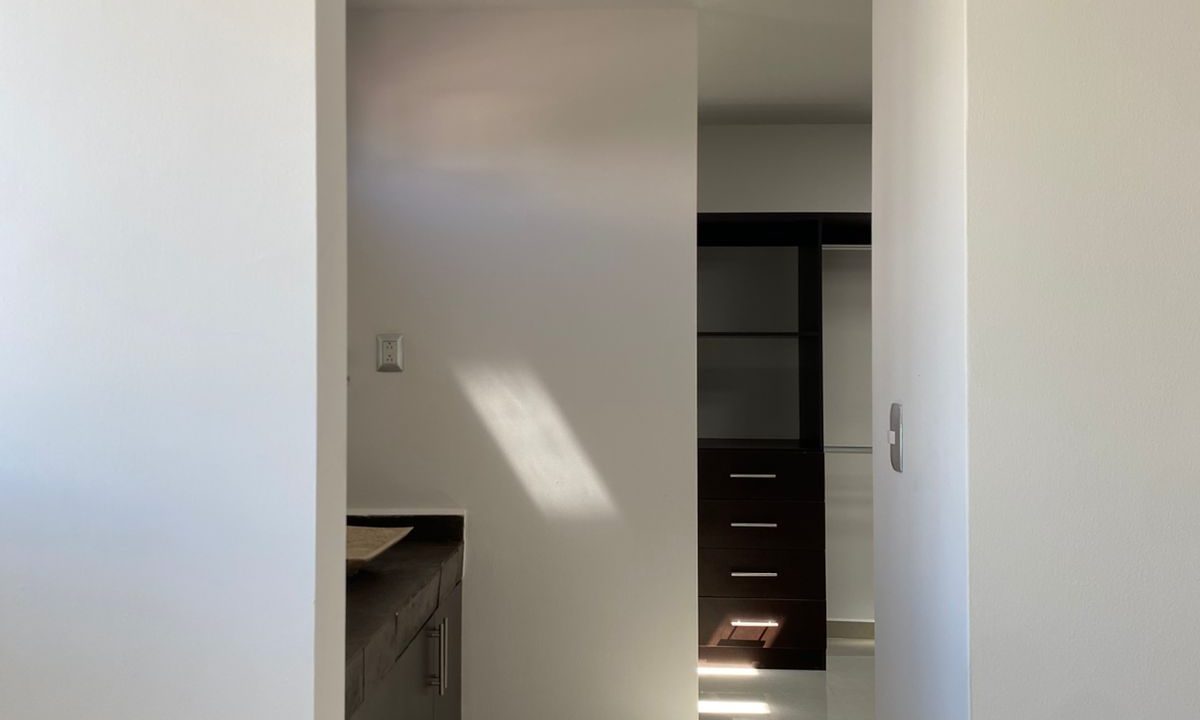 WhatsApp Image 2025-10-30 at 2.41.19 PM (1)