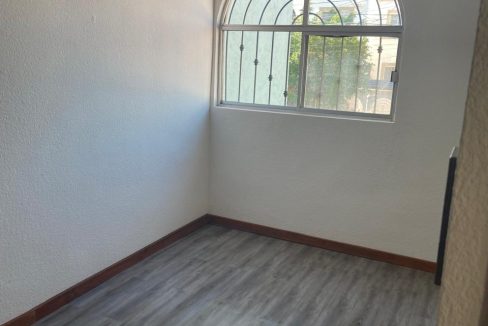 09 cuarto de t.v. o estudio