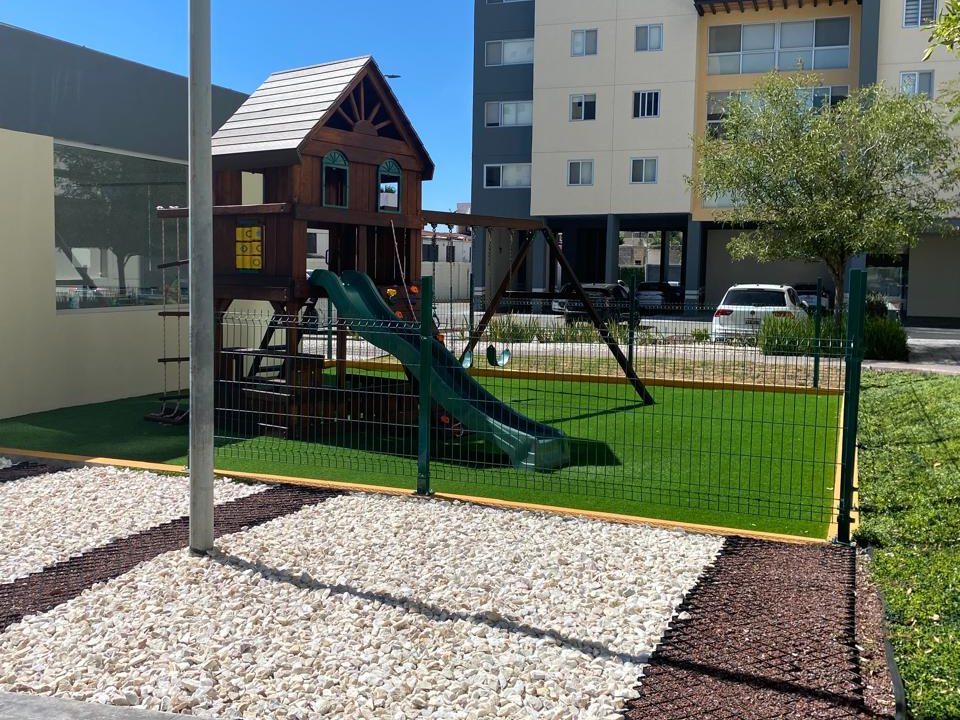 WhatsApp Image 2025-11-08 at 8.30.20 PM (2)