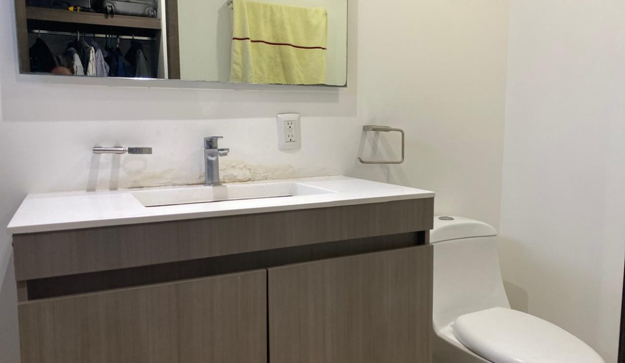 WhatsApp Image 2025-11-08 at 8.30.27 PM (3)