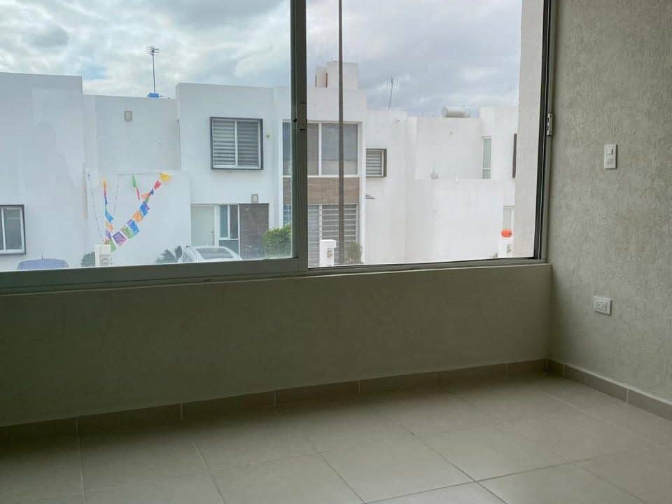 WhatsApp Image 2025-11-28 at 4.58.43 PM (5)