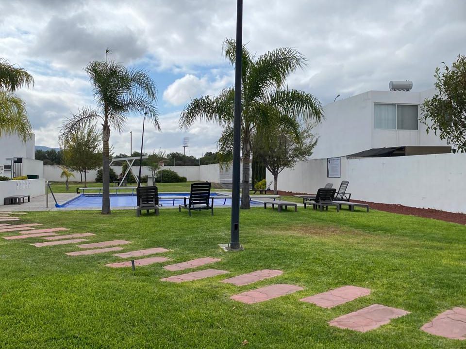 WhatsApp Image 2025-11-28 at 4.58.44 PM (1)