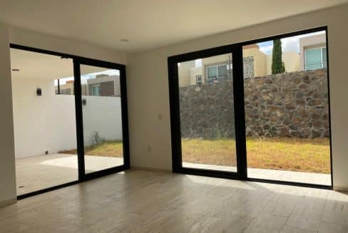 WhatsApp Image 2025-11-28 at 5.13.25 PM (4)