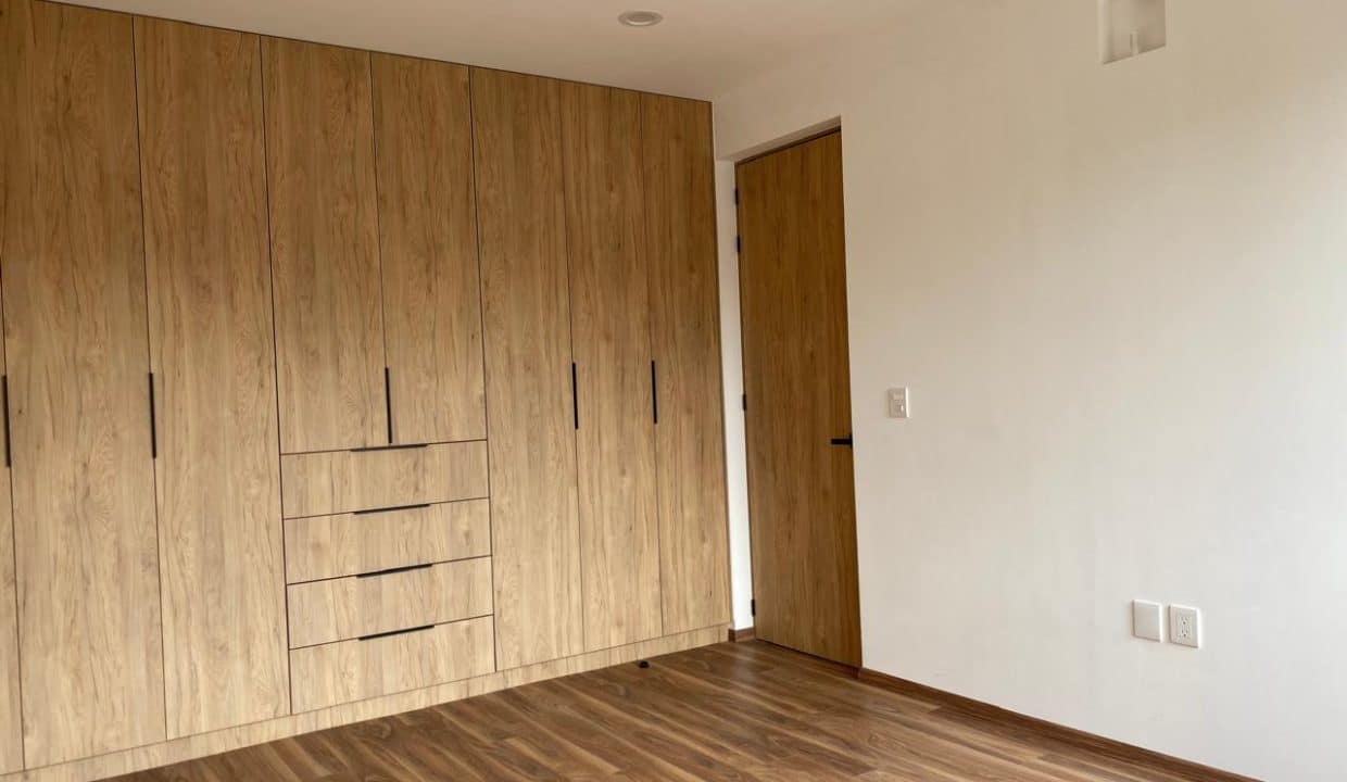 WhatsApp Image 2025-11-28 at 5.13.27 PM (11)