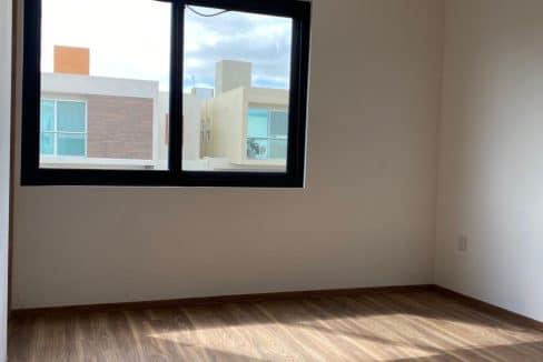 WhatsApp Image 2025-11-28 at 5.13.27 PM (12)