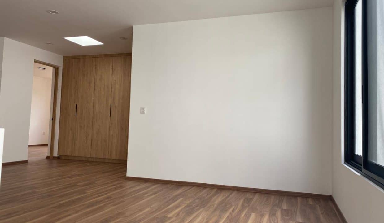 WhatsApp Image 2025-11-28 at 5.13.27 PM (4)