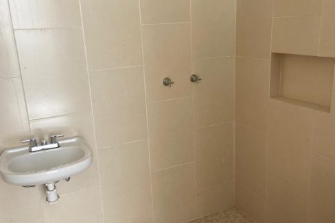 09 baño de servicio