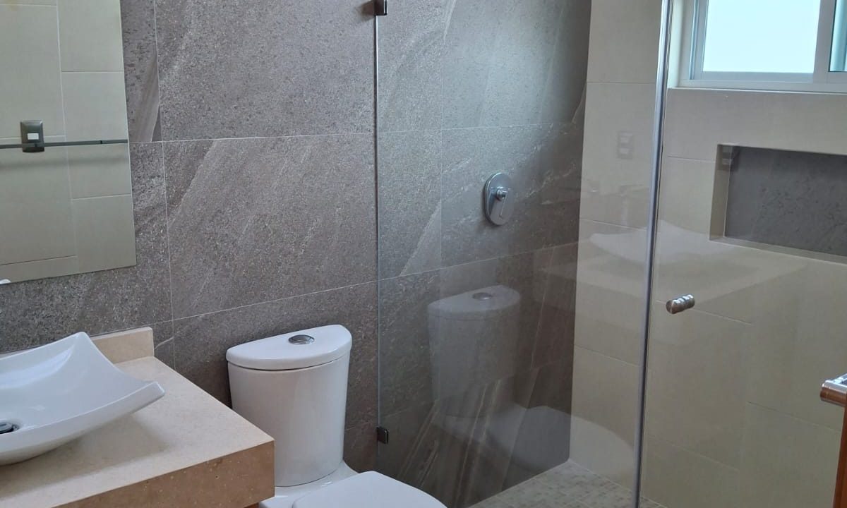 WhatsApp Image 2025-12-13 at 11.50.41 AM (5)