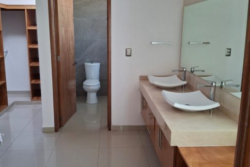 WhatsApp Image 2025-12-13 at 11.50.41 AM (8)