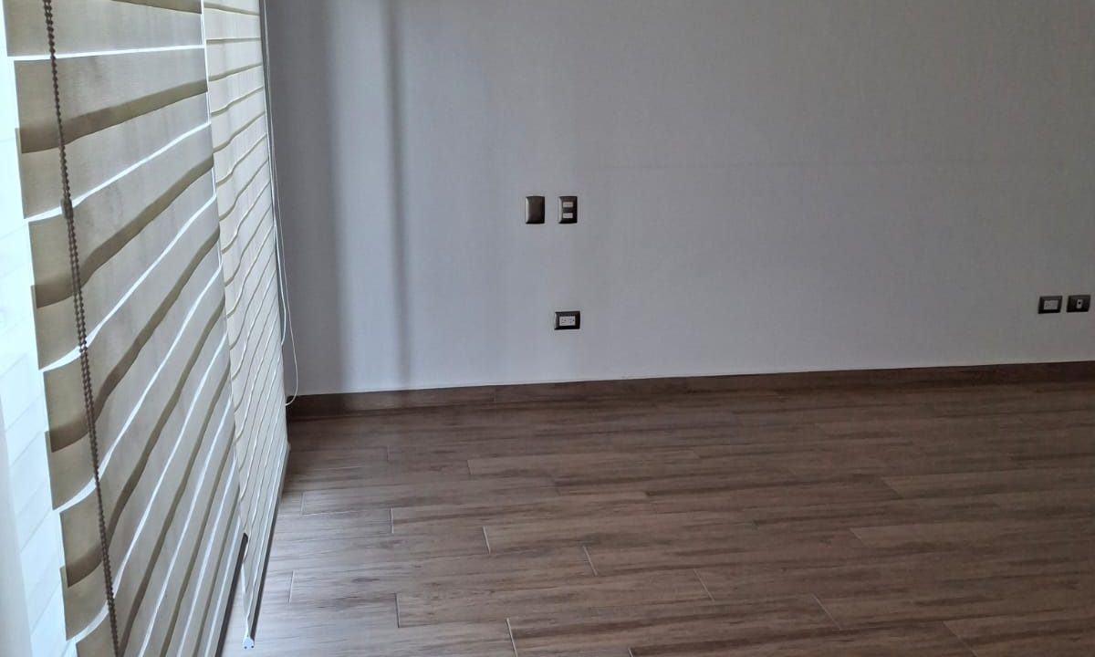 WhatsApp Image 2025-12-13 at 11.50.41 AM (9)