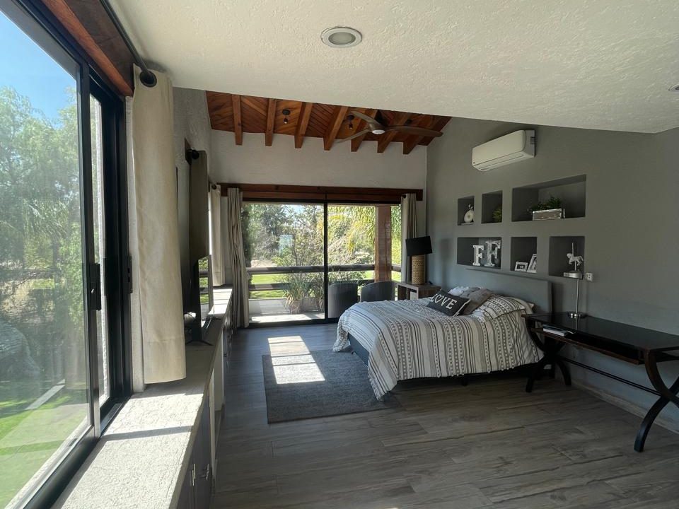 PHOTO-2026-02-14-21-38-33 4