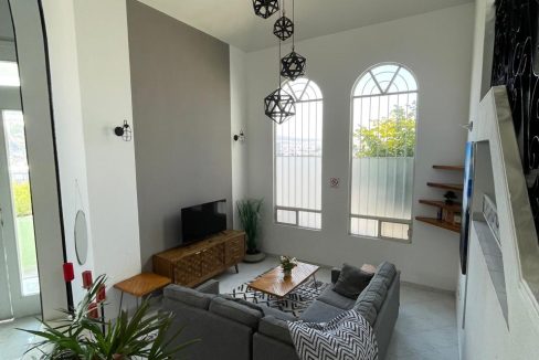 PHOTO-2026-04-17-21-10-55 2