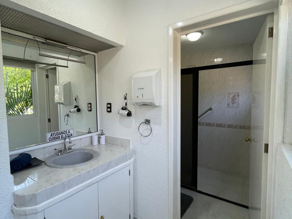 PHOTO-2026-04-17-21-10-56 16