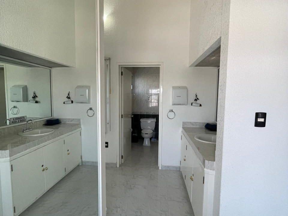 PHOTO-2026-04-17-21-10-56 19