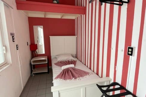 PHOTO-2026-04-17-21-10-56 5