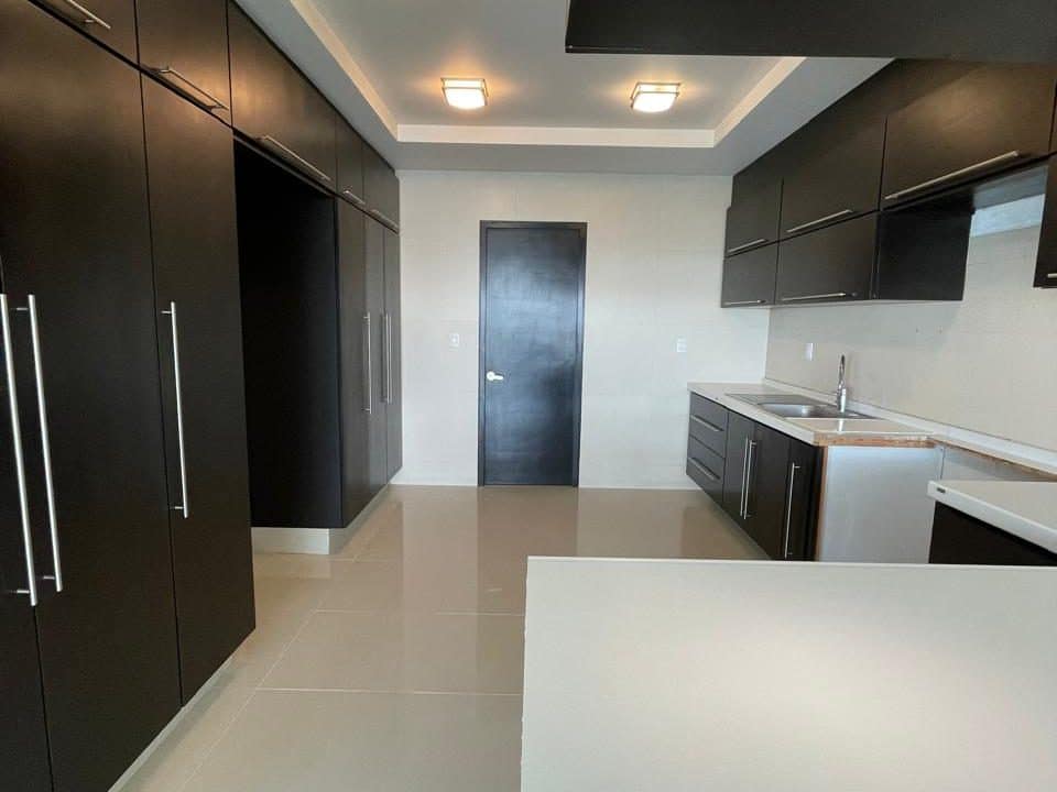 PHOTO-2026-04-17-22-18-28 12