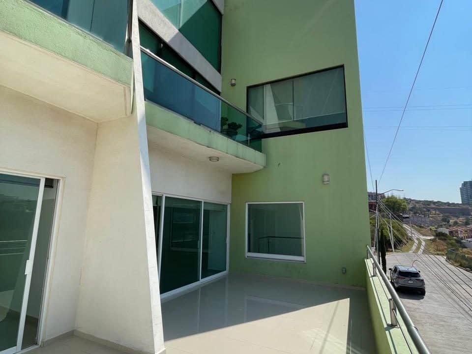 PHOTO-2026-04-17-22-18-28 22