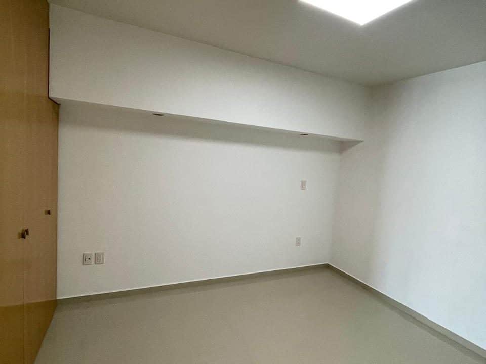 PHOTO-2026-04-17-22-18-28 25