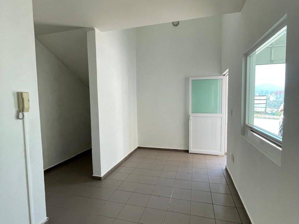 PHOTO-2026-04-17-22-18-28 4