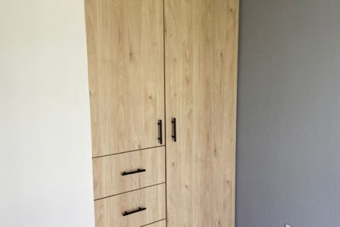 06 closet